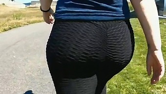 Milf Mom Shows Off Her Big Ass In Public Wearing Leggings