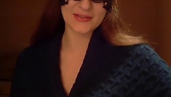 Russian Webcam Star Alebarda'S 2014 Solo Show With Insertion And Masturbation