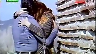 Steamy Turkish Couple'S Intimate Encounter