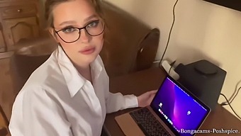 Experimentează Plăcerea Supremă Cu Acest Videoclip Pov De Înaltă Definiție