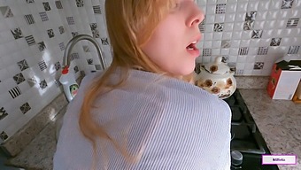 Stepmom'S Orgasm From Big Load Of Cum