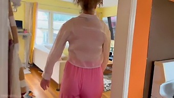 Vibewithnoodles' Rough Anal Sex Leads To Pregnant Milf'S Tears