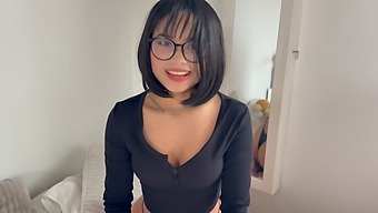 I Cum On The Thighs Of An Anime Girl As Part Of A Bet